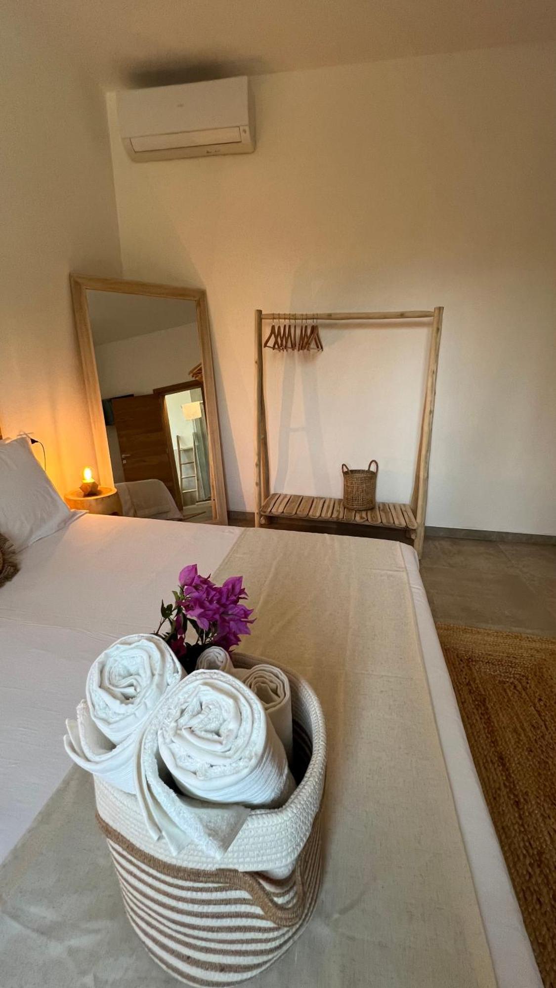 Bed and Breakfast Il Mandorlo Santa Teresa Gallura Exterior foto